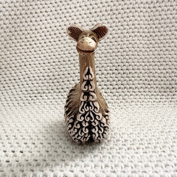 Artesania Rinconada Vicunia Llama Long Neck Painted Fur Figurine 5.5" Statue Vtg - Picture 2 of 5